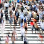 「グラスホッパー」、伊坂幸太郎が贈る「殺し屋たちの物語」 pedestrians-400811__340